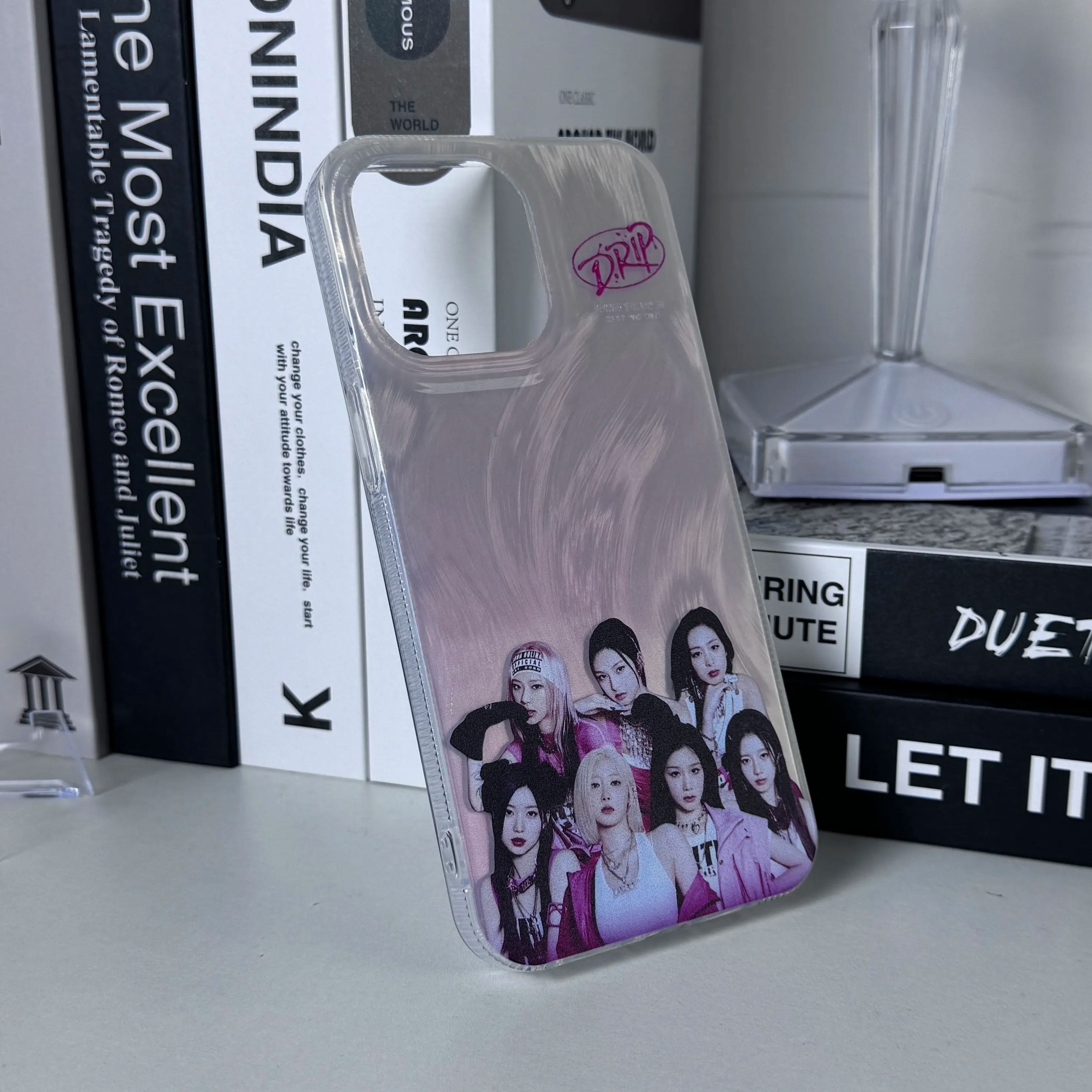 フェザーテクスチャーレーザーグラデーションスマートフォンケース【BABYMONSTER/DRIP】