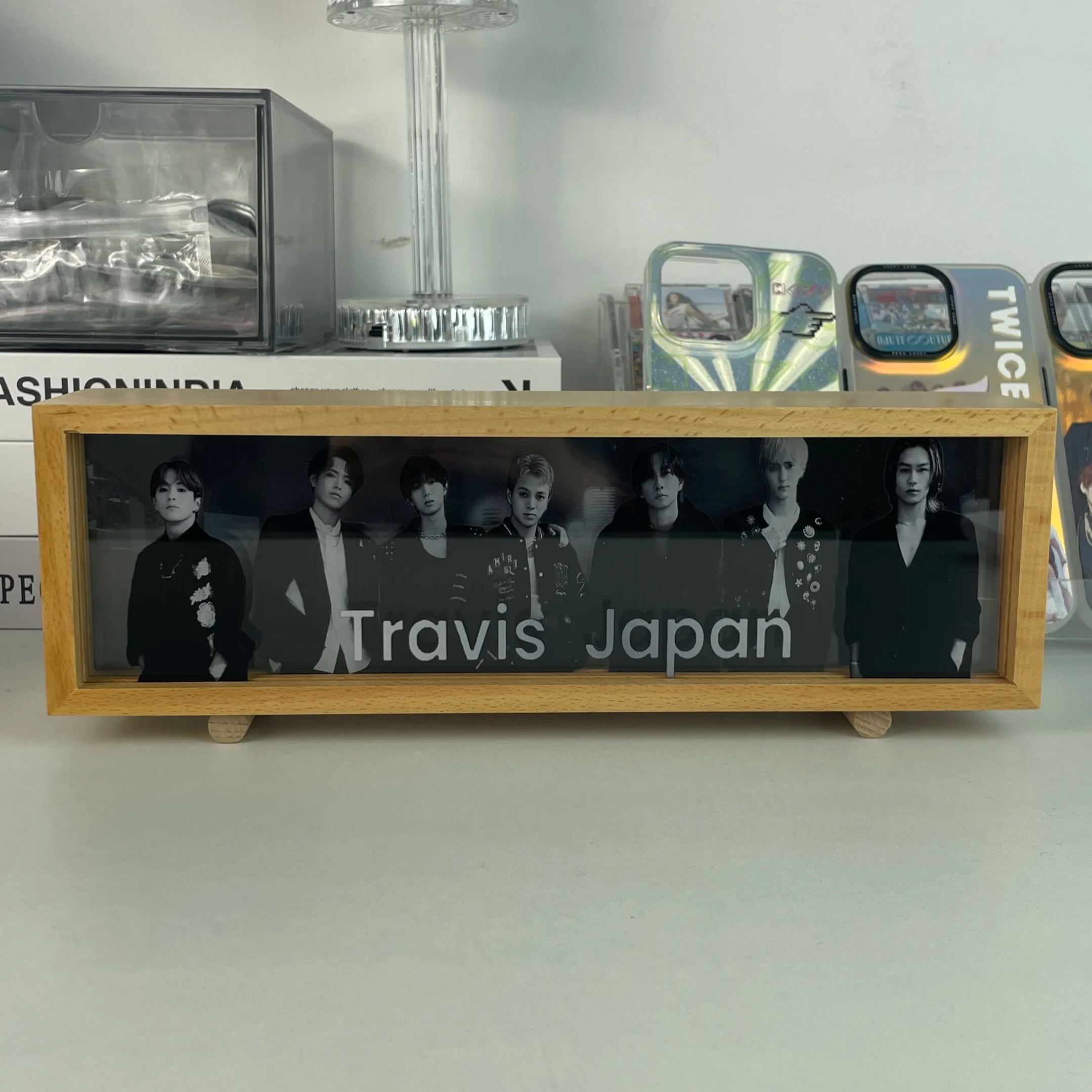 3Dナイトライト【Travis Japan/Crazy Crazy】