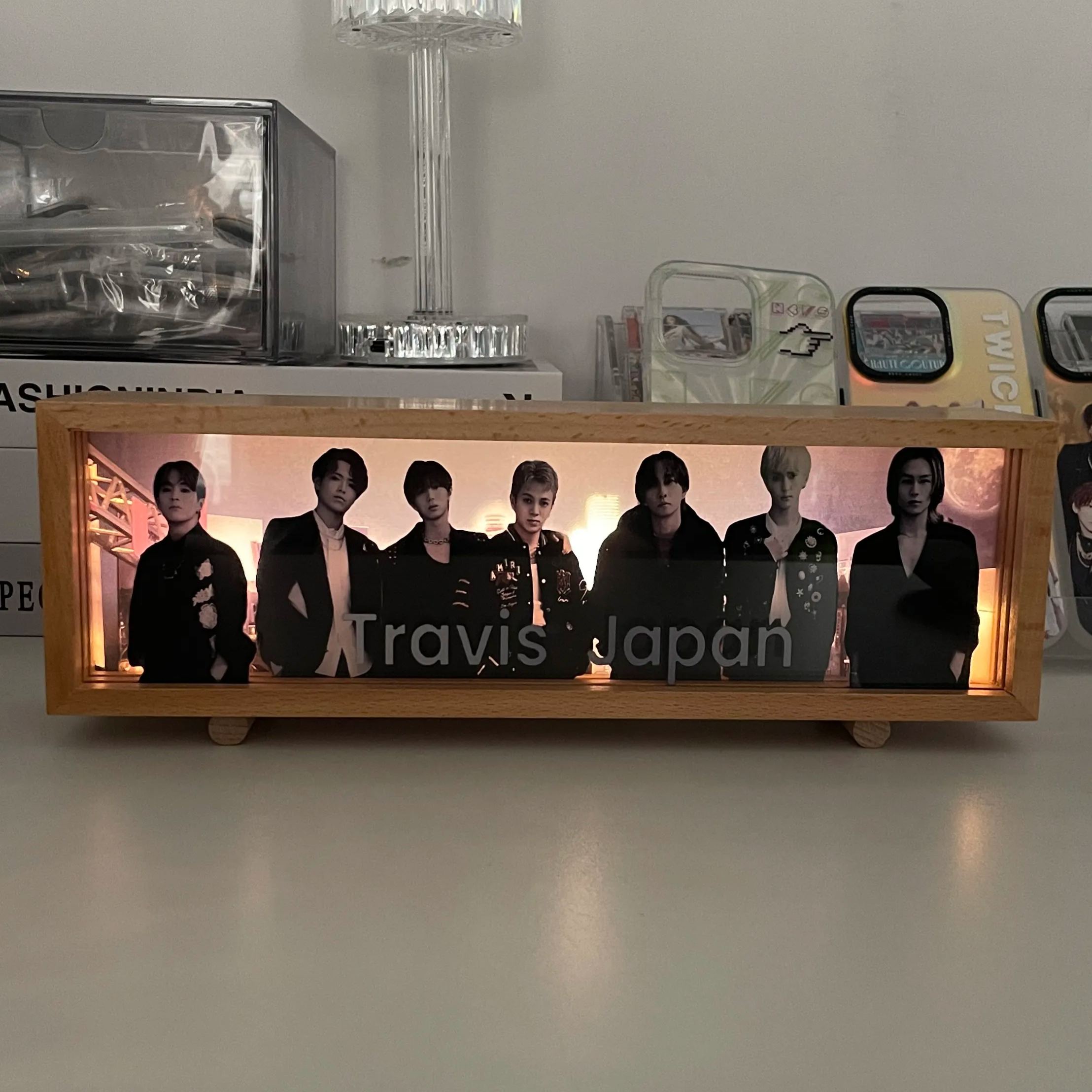 3Dナイトライト【Travis Japan/Crazy Crazy】