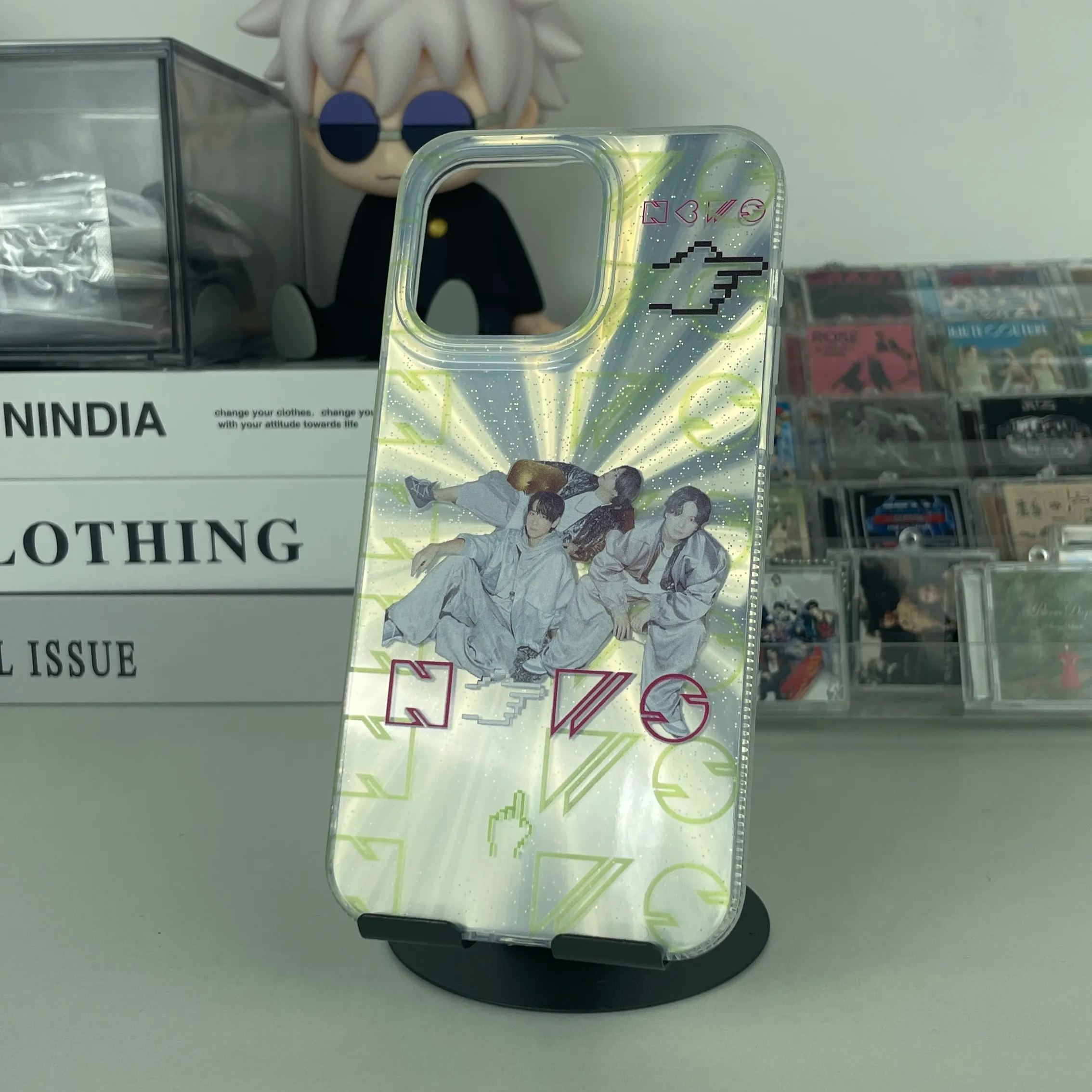 オーロラレーザーグラデーションスマートフォンケース【NEWS/あっちむいてほい】