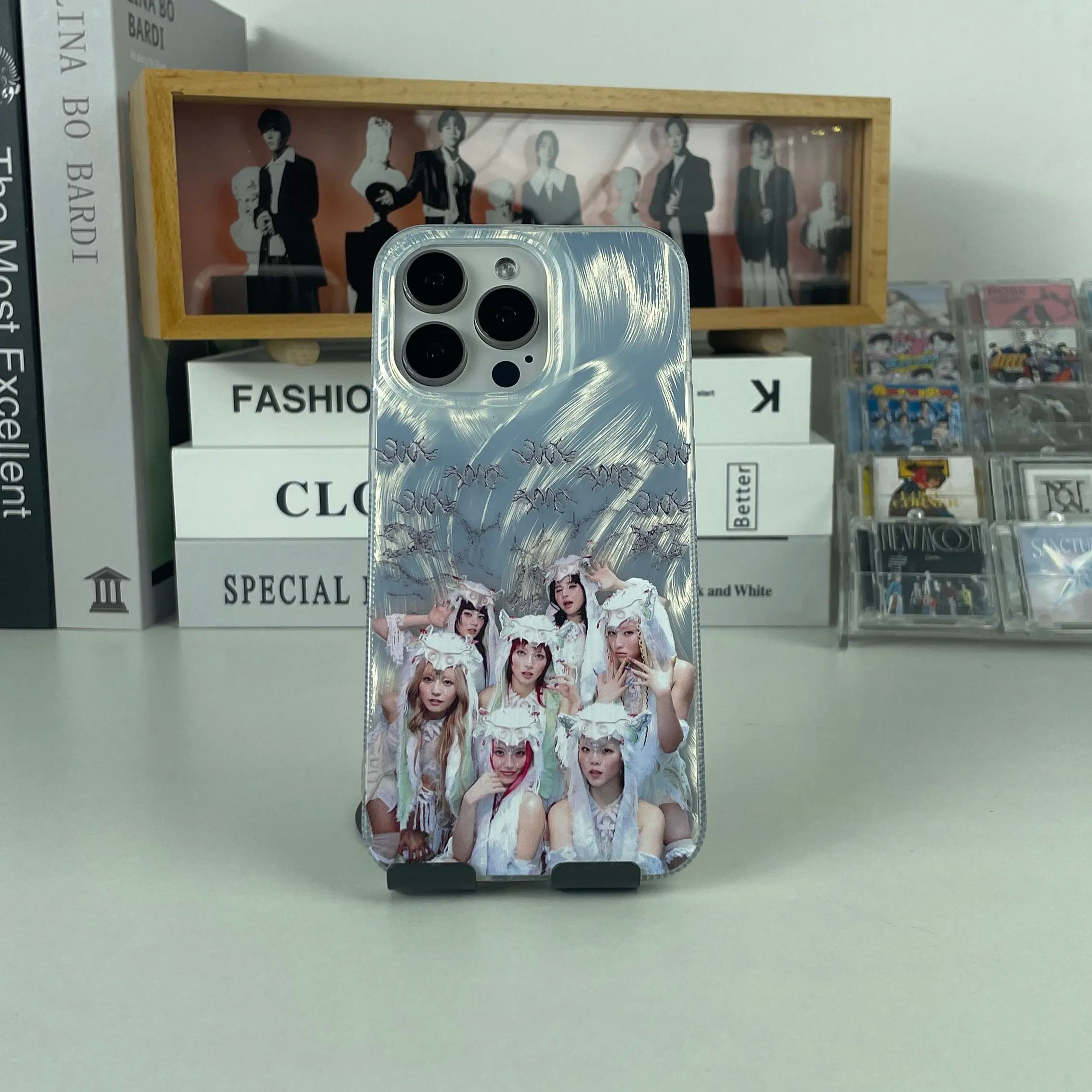 フェザーテクスチャーレーザーグラデーションスマートフォンケース【XG/AWE】