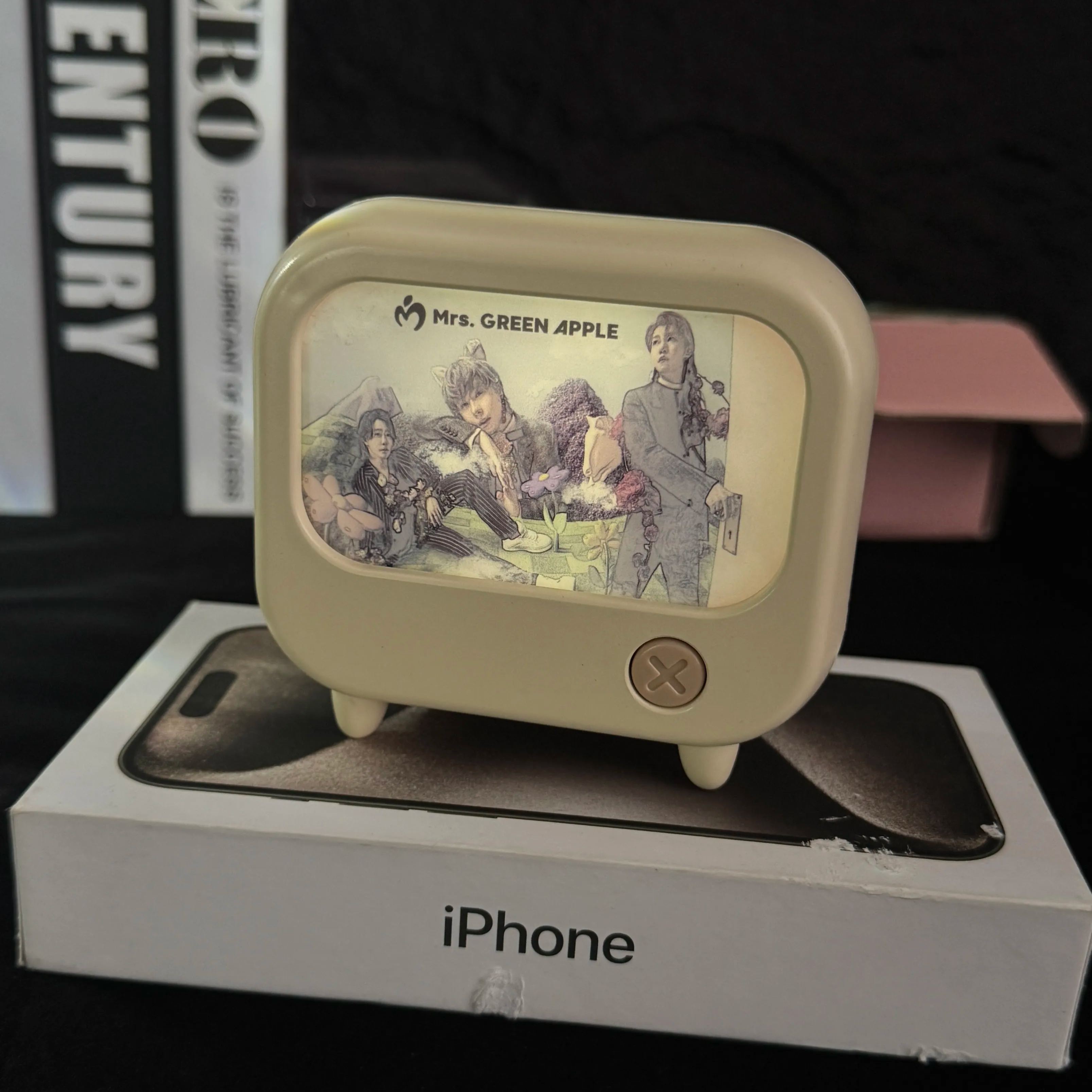 夕暮れの光と影のTV【MrsGREENAPPLE】2種類