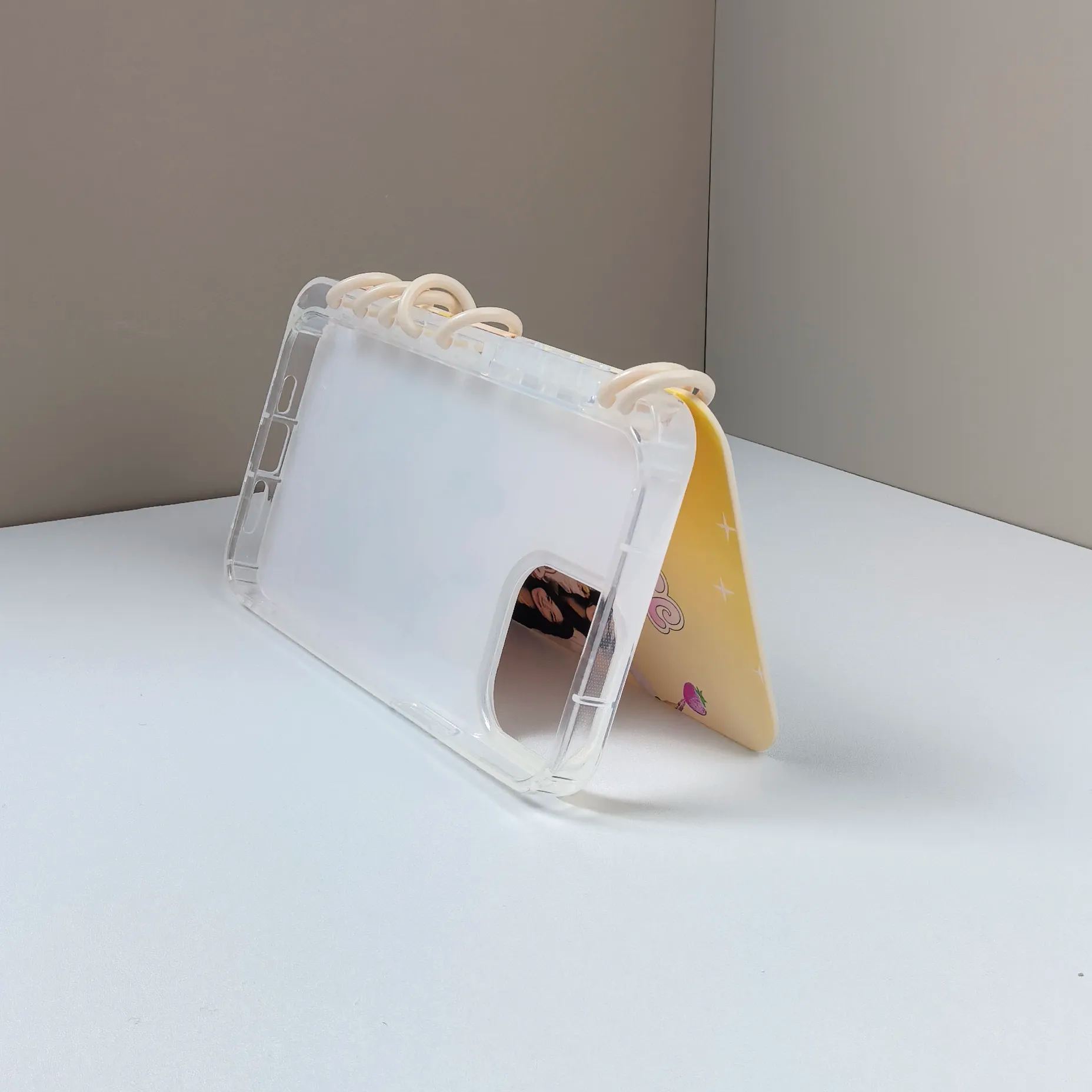 ノート型スマートフォンケース【Hearts2Hearts/The Chase】