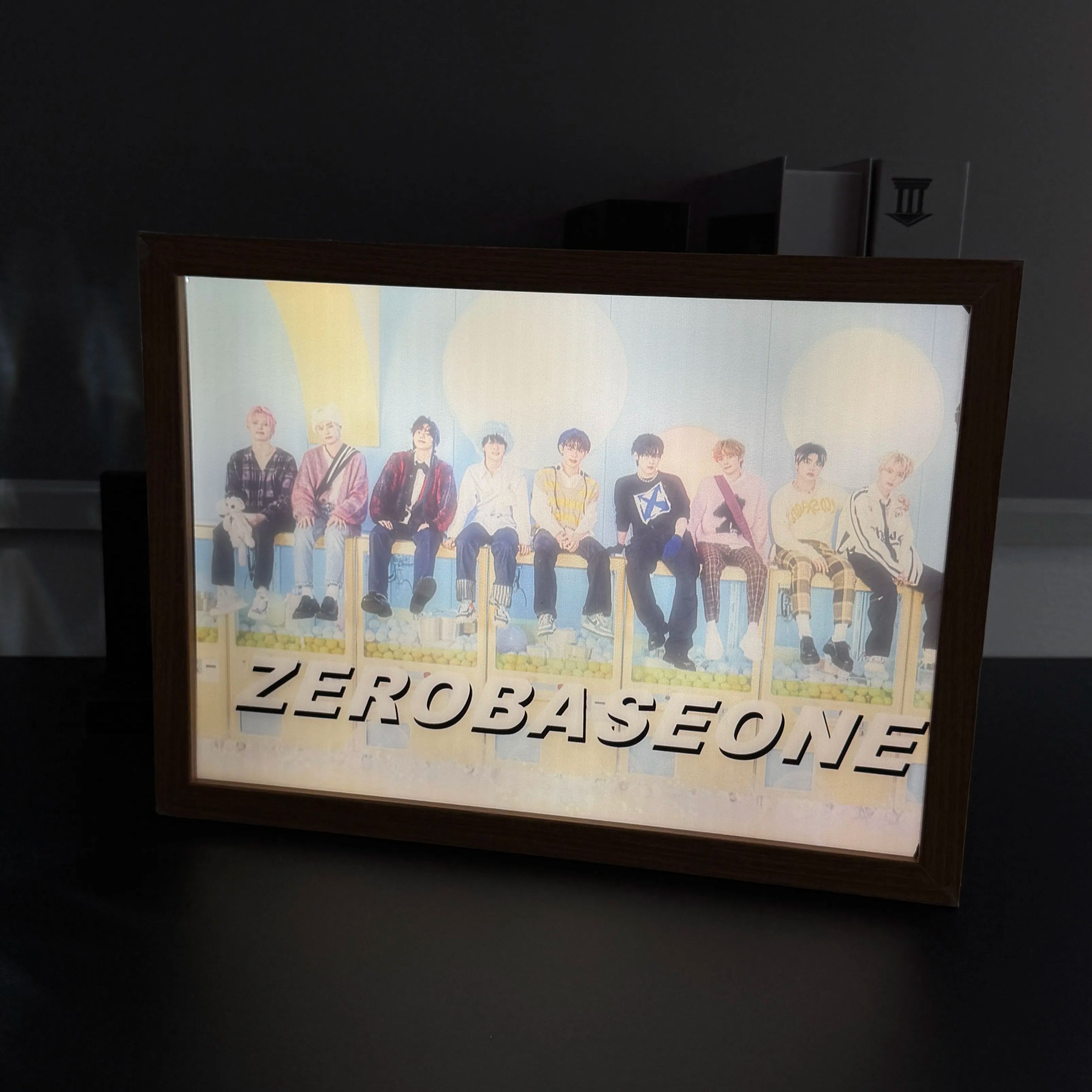 夕暮れの光と影の絵【ZEROBASEONE/PREZENT】