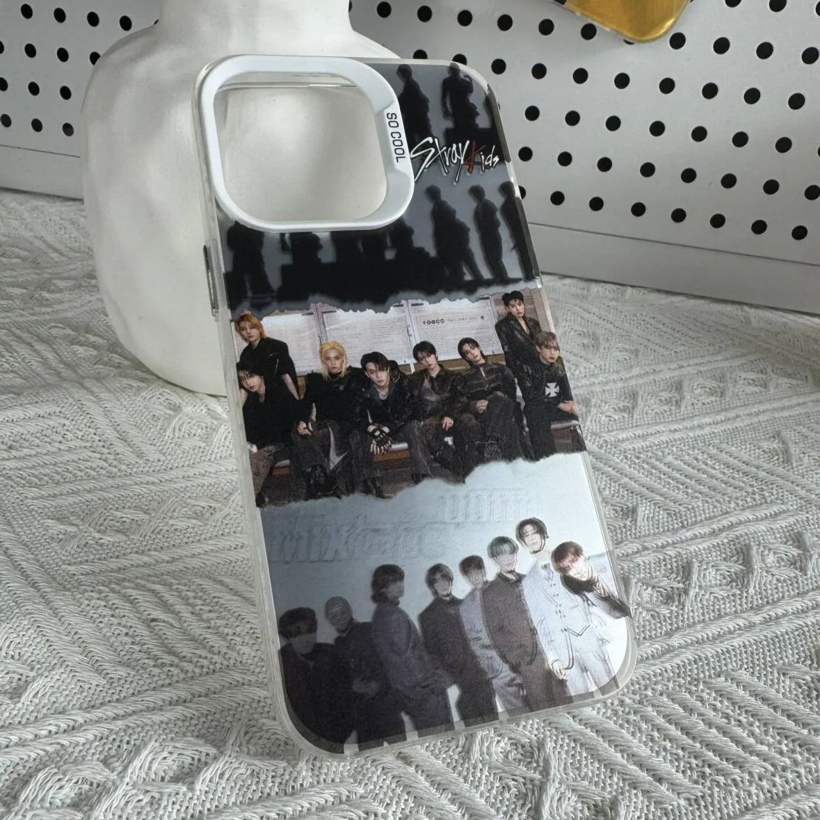 レーザーグラデーションスマートフォンケース【StrayKids/Mixtape:dominATE】