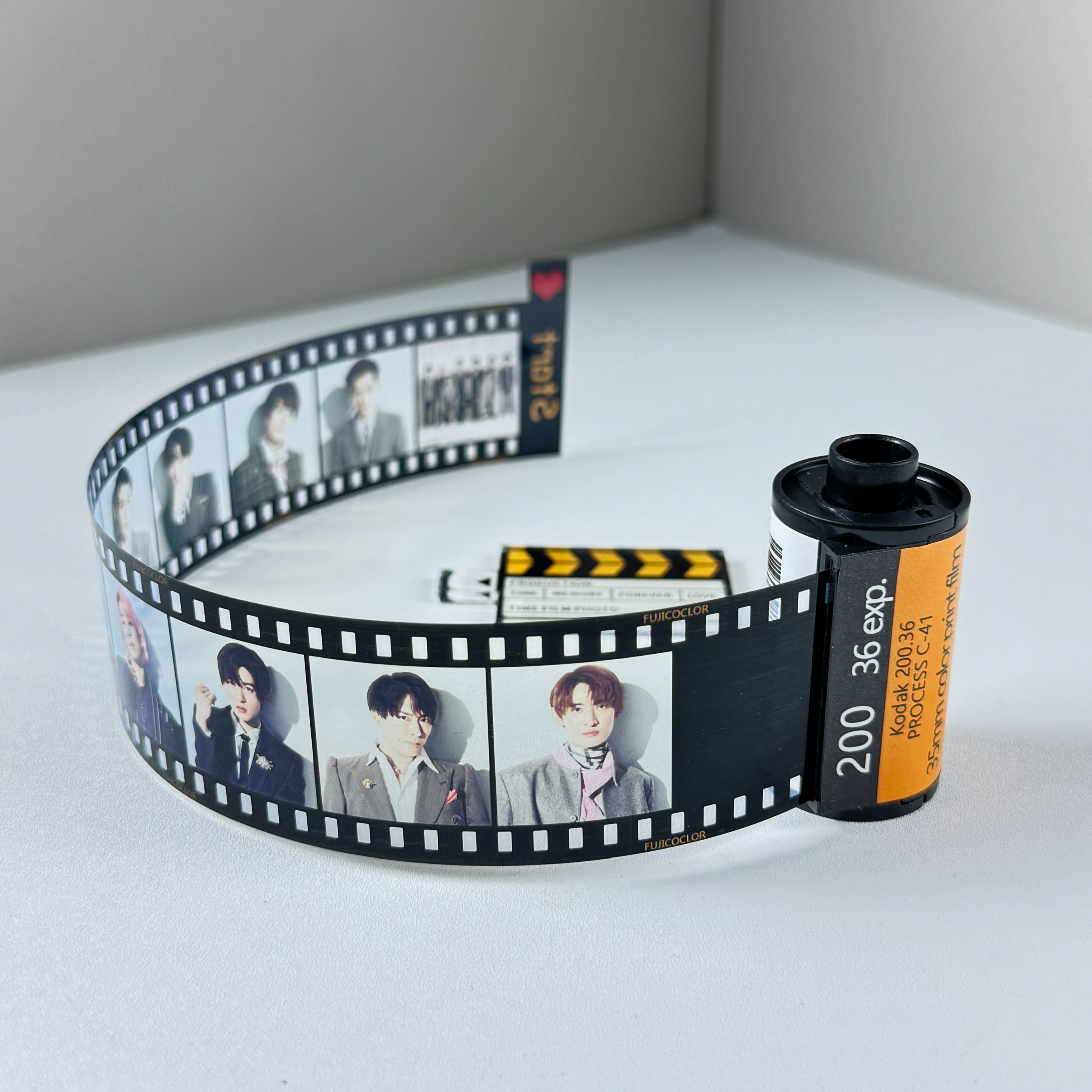 フォトブック・フィルムストリップ【SnowMan】-YITOTO™推し活がもっと楽しくなる