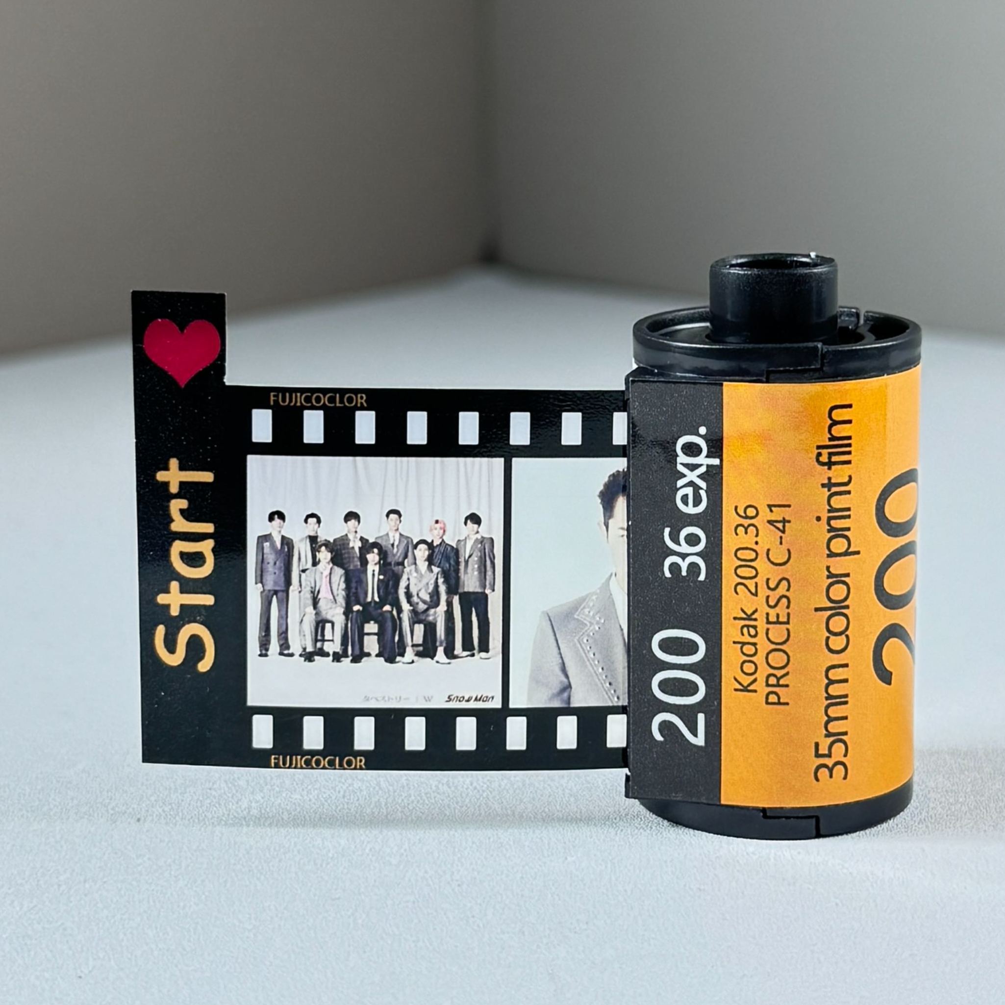 フォトブック・フィルムストリップ【SnowMan】-YITOTO™推し活がもっと楽しくなる