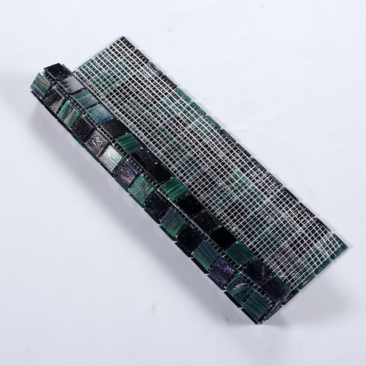 Deep Green Glass Mosaic Backsplash Tiles