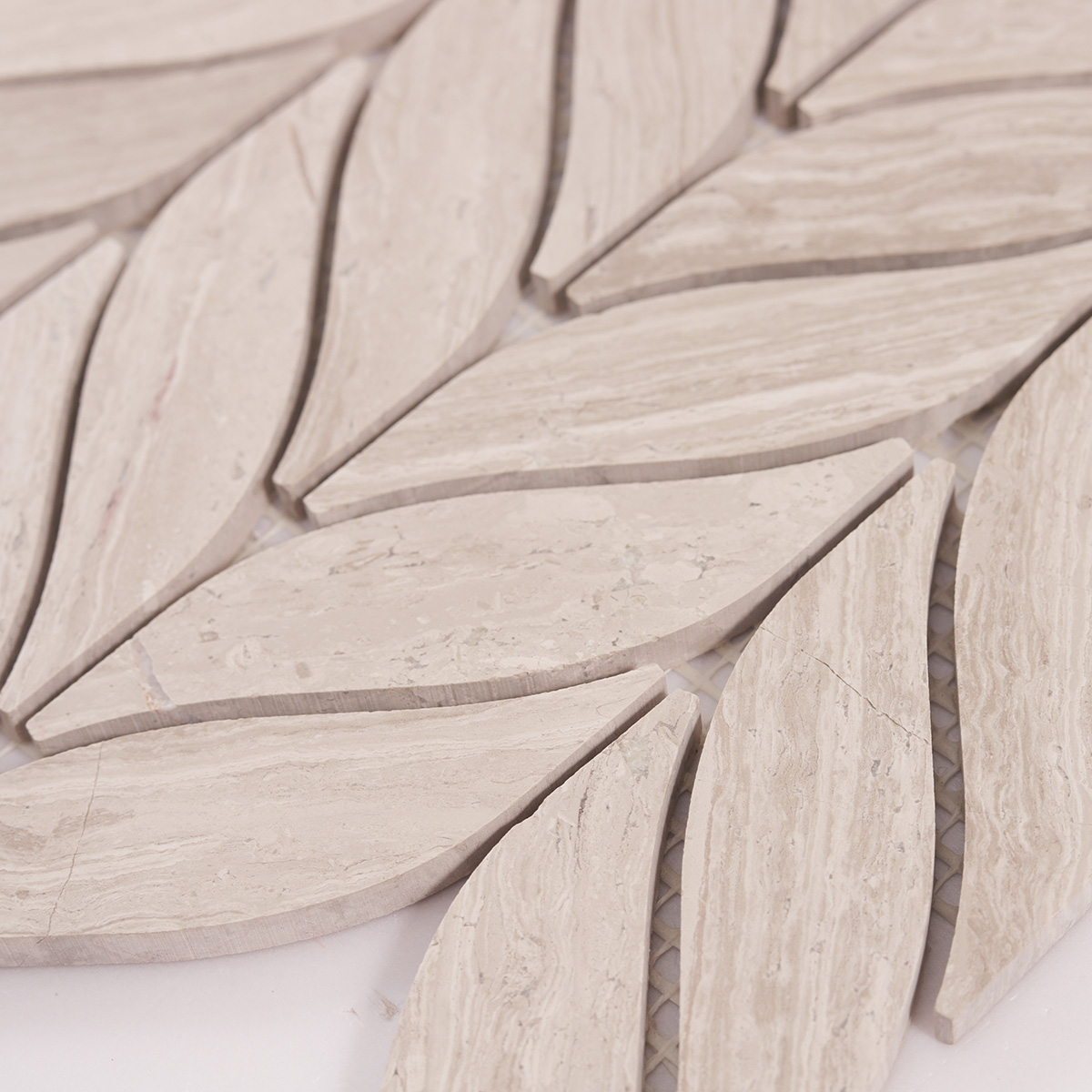 Close-up of Grigio Legno leaf shape marble mosaic tiles