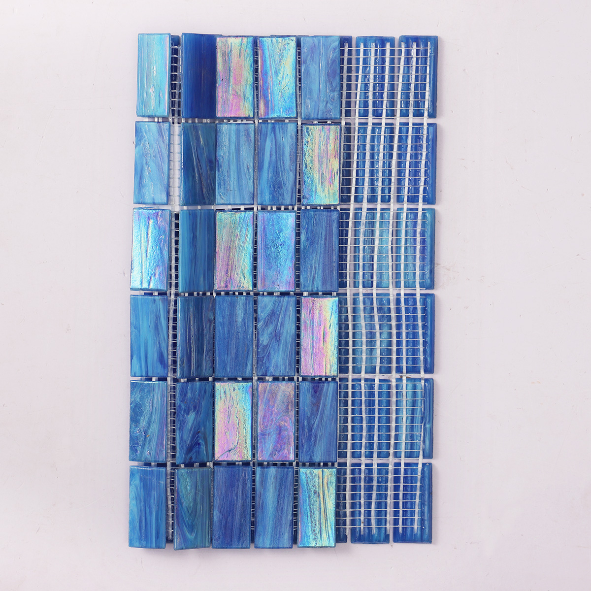 Rectangle Iridescent Blue Checkerboard Glass Mosaic Tiles  23mm*48mm back