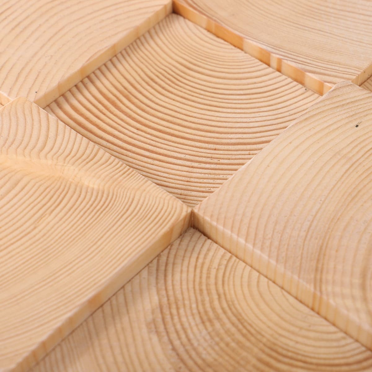 3D cube effect on wood mosaic tile with fine grain