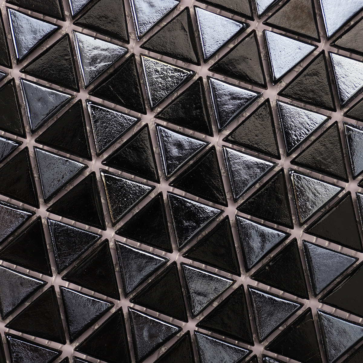  Close-up of Glossy Mini Triangle Black Glass Mosaic Tile, highlighting shiny texture