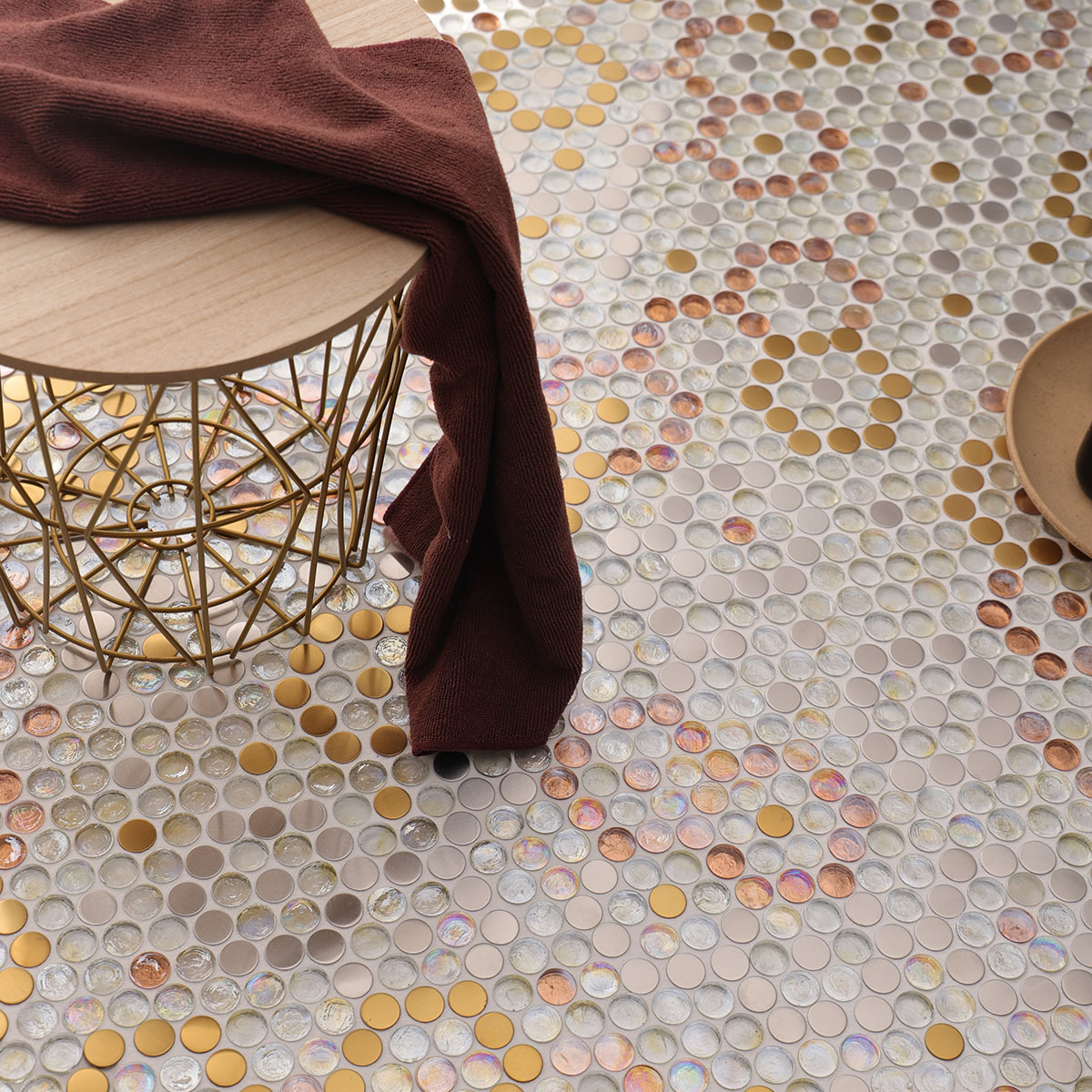 Stylish Glass Metal Circle Pattern Tiles for Modern Flooring