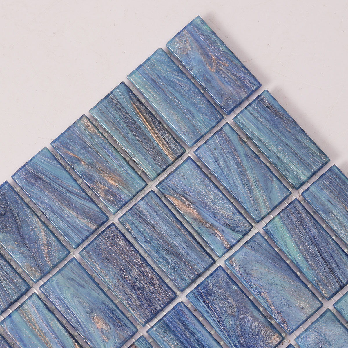 Green Blue Fired Earth Glass Mosaic Tiles 23mm*48mm Detail