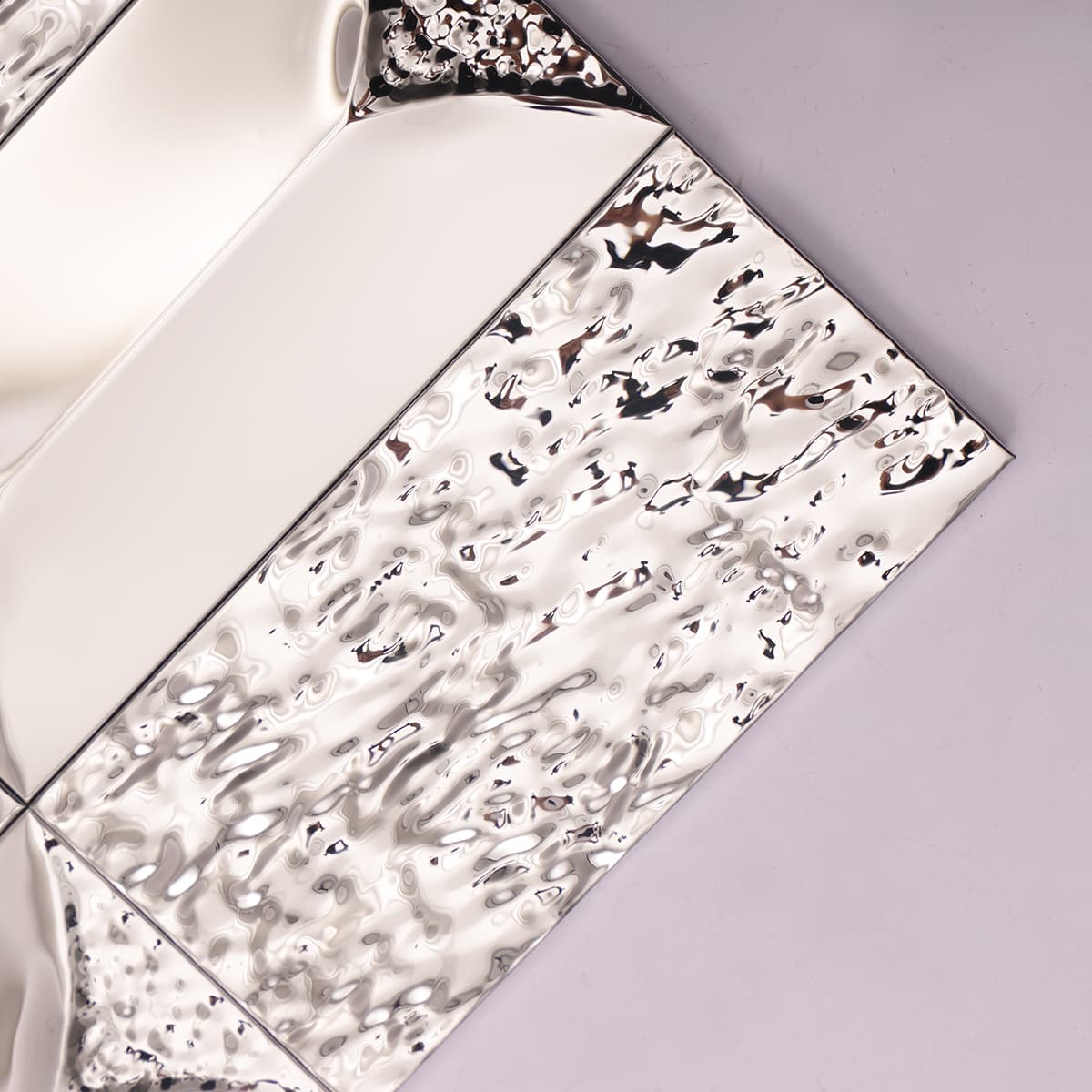 Crisscross layout highlighting the contrast of hammered and smooth finish