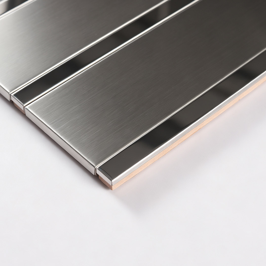 Side profile of silver stainless steel striped tile sheet