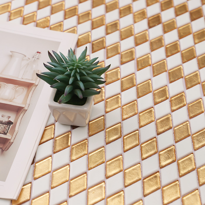 White and Gold Diamond-Shaped Checkerboard Mosaic Tiles - Luxe Elegance