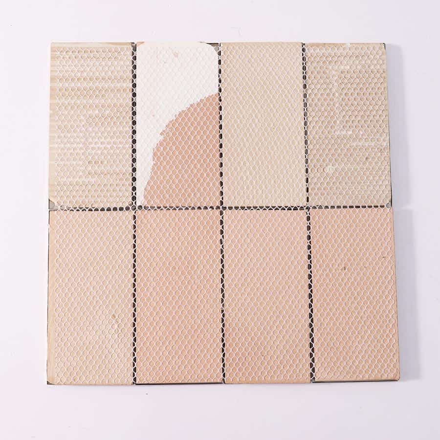 Back view mesh of gold rectangular wall tile