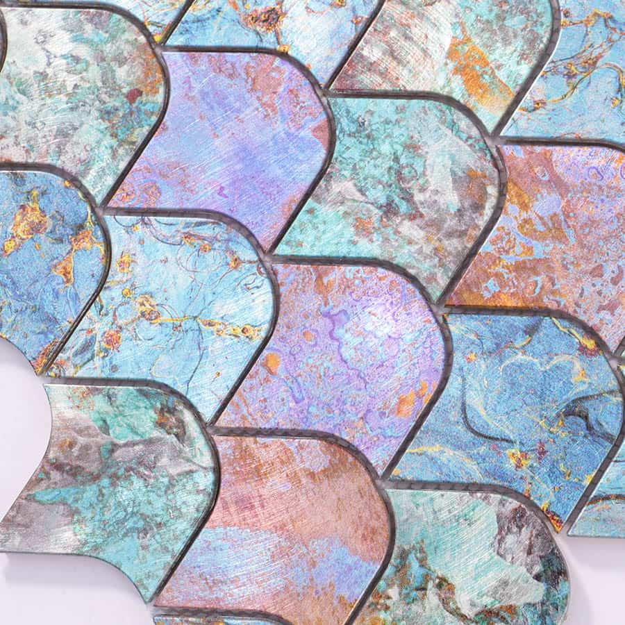 Surface detail of multicolor large fish scale aluminum mosaic wall tiles