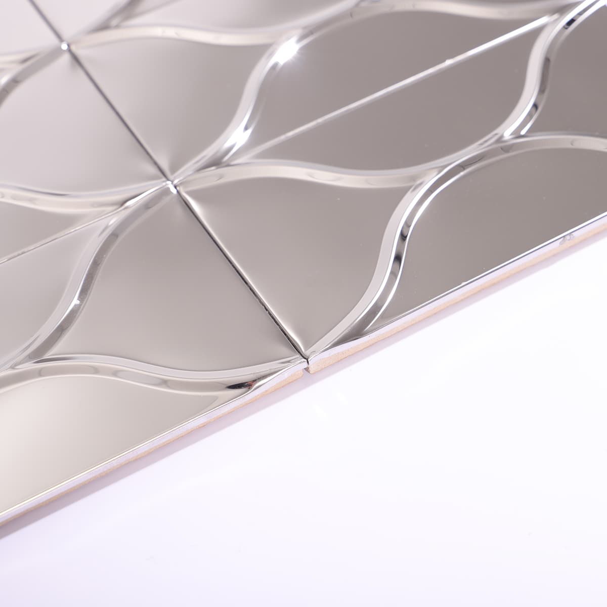 Edge view of silver wave 3D mosaic wall tile