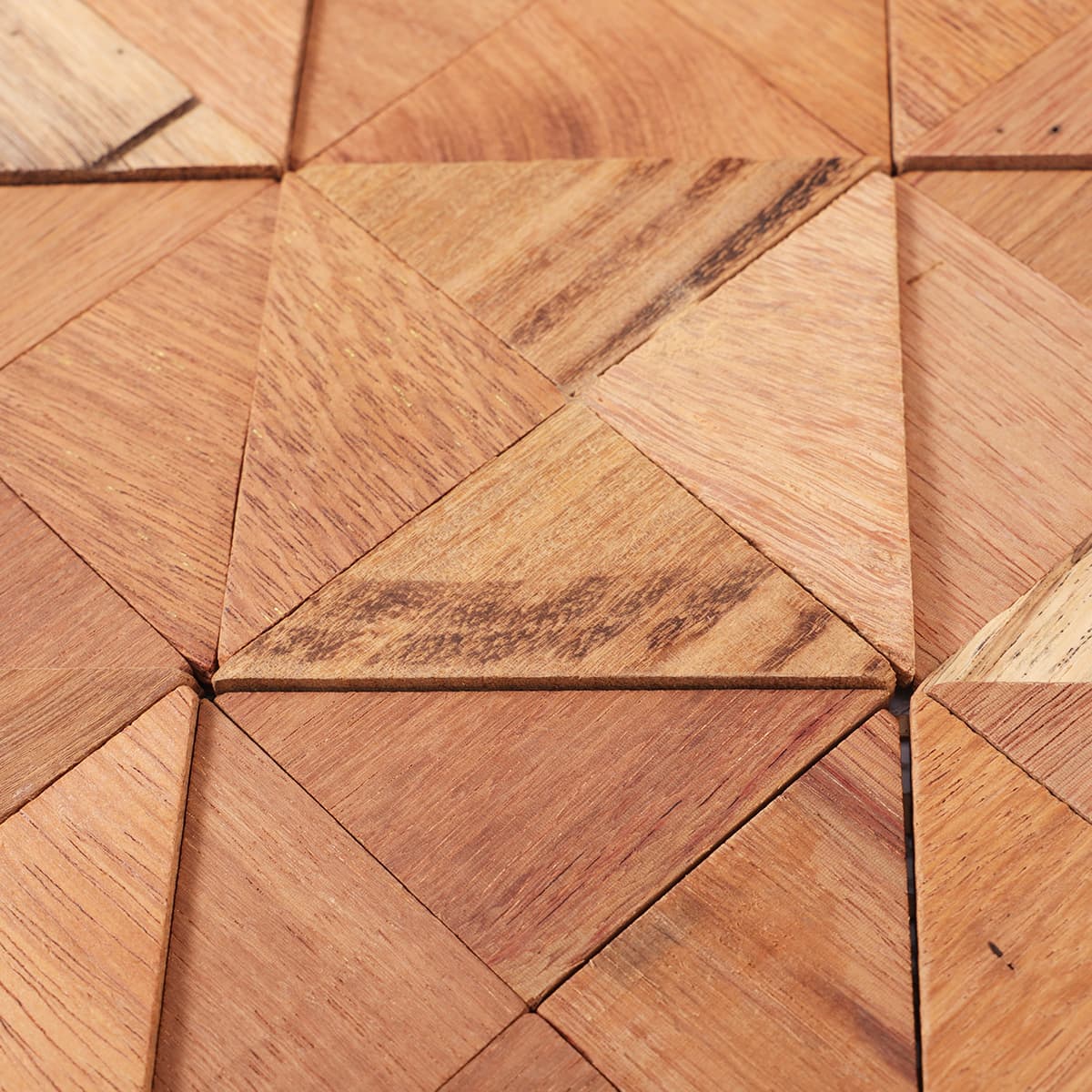 Central view of triangle pattern with smooth wood surface