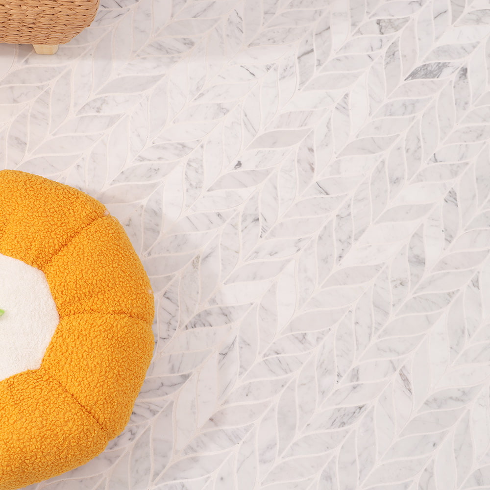 White Leaf Pattern Marble Mosaic Tile