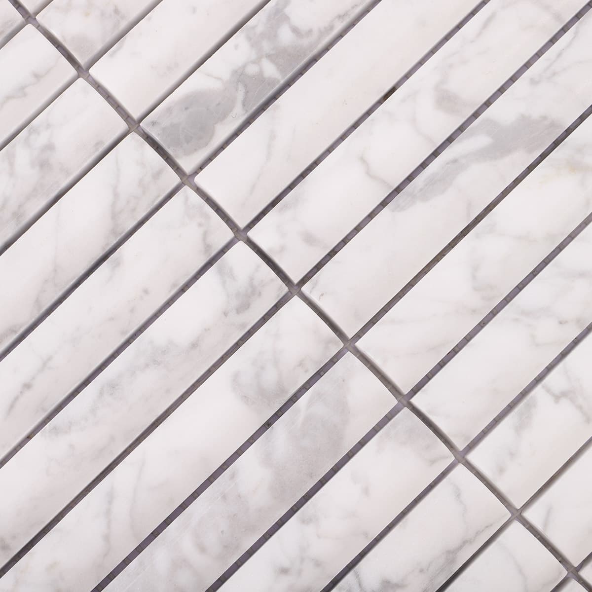 Close-up of top right corner of white marble 3D strips