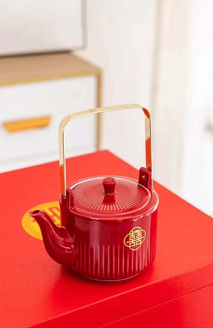 Chinese Wedding Teapot Set 敬茶壶 | Premium Oriental Red