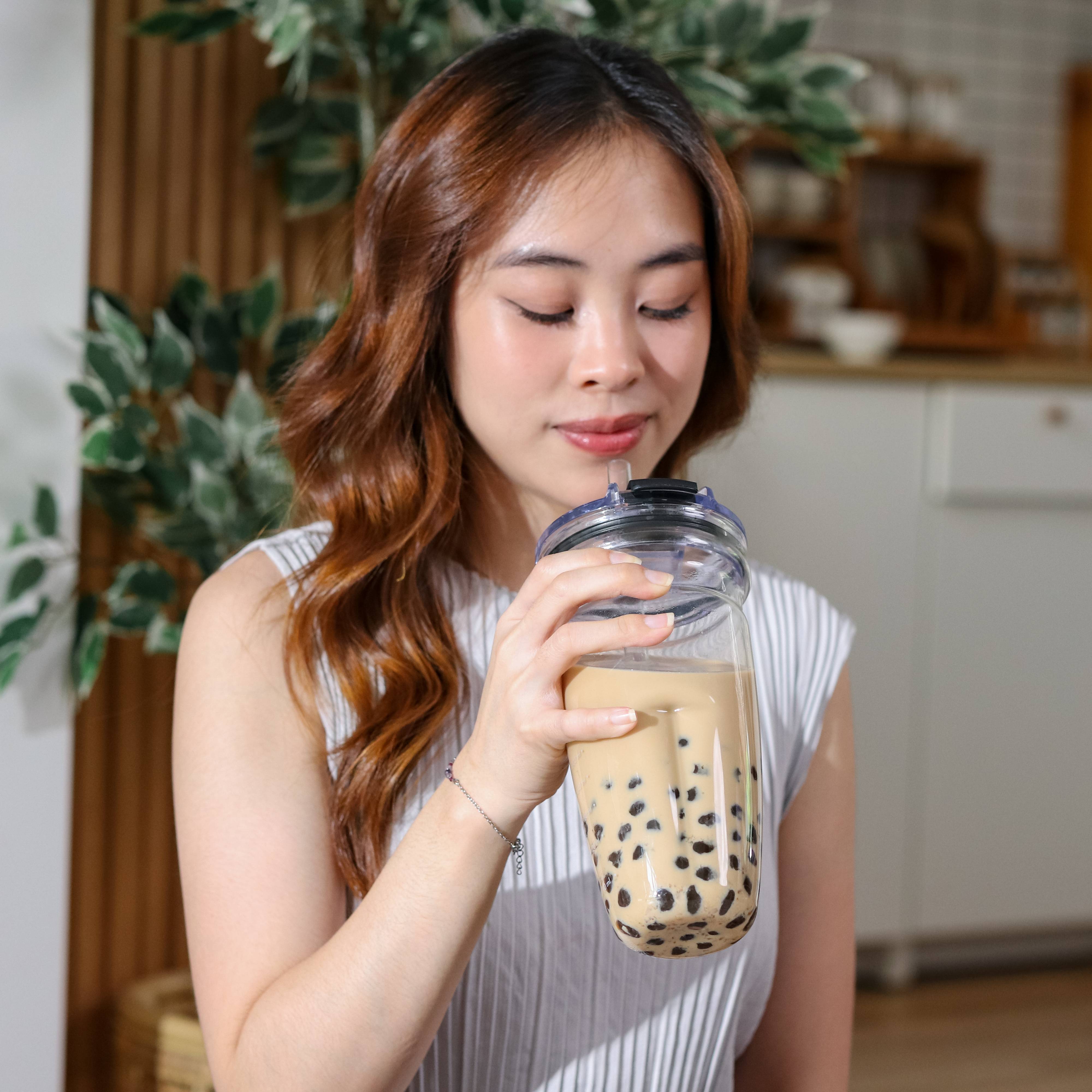 Swirl Cup Glass with Lid and Cork Sleeve - 850ml