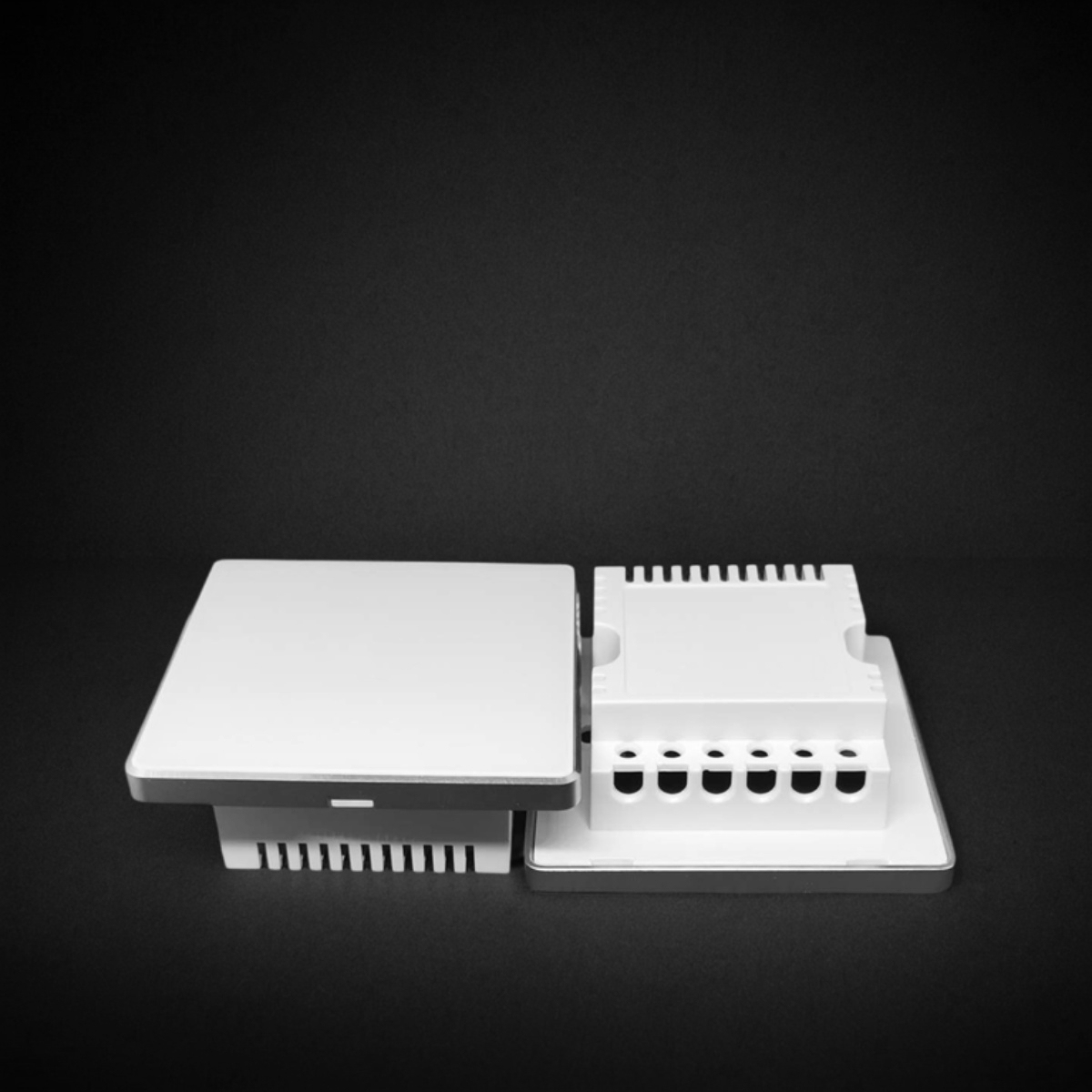 High grade aluminum frame 86 wall smart home switch enclosure with tempered glass -Zhaotesi