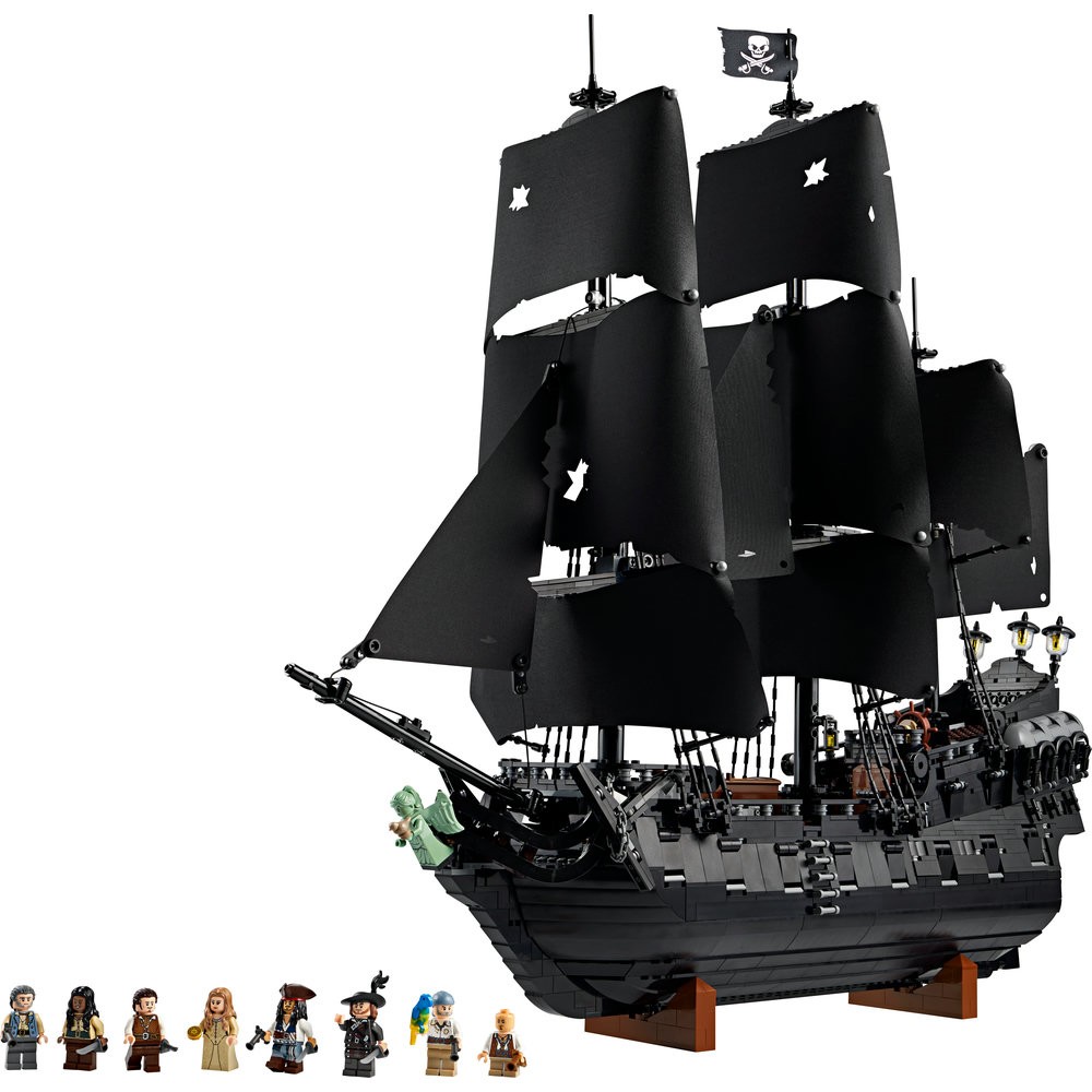 10365 Captain Jack Sparrow's Pirate Ship