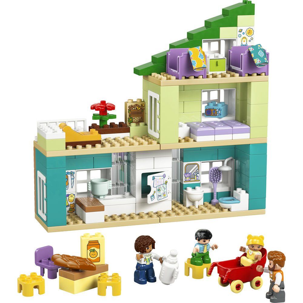 10470 3 in 1 Modern Family House with Figures
