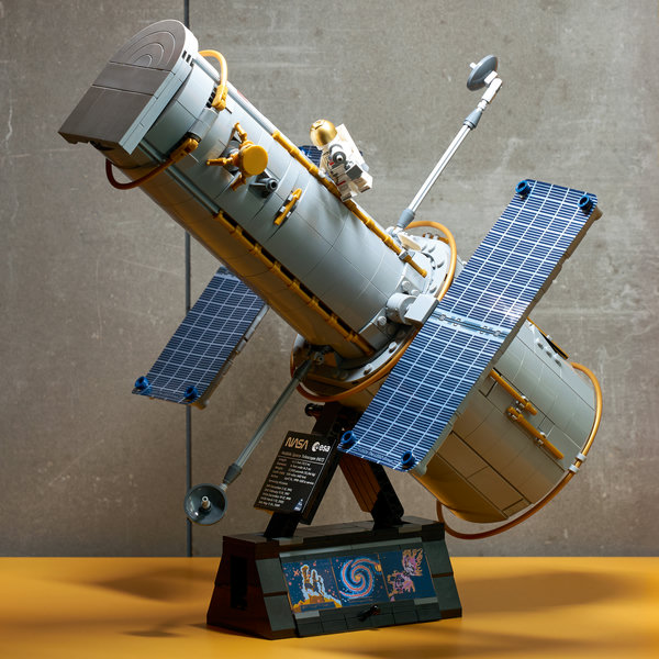 11382 Hubble Space Telescope