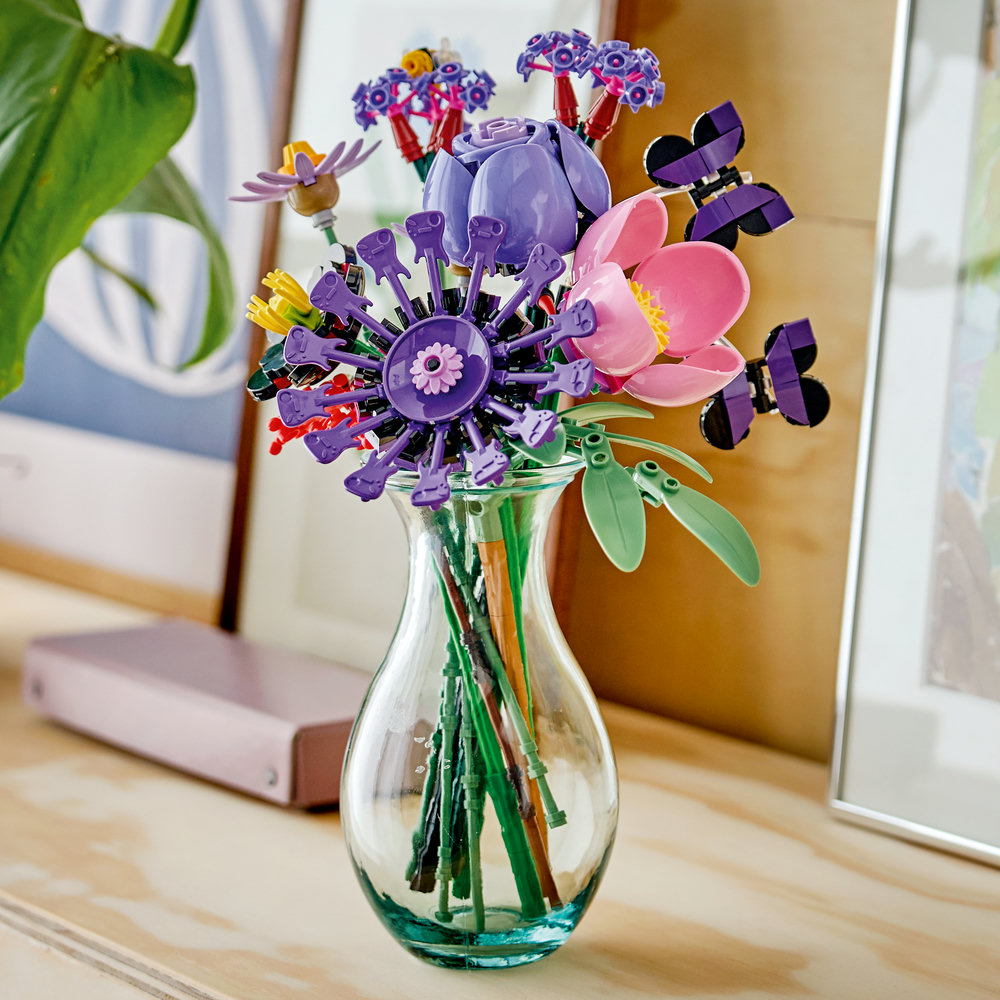 11507 Olivia Rodrigo's Flower Bouquet