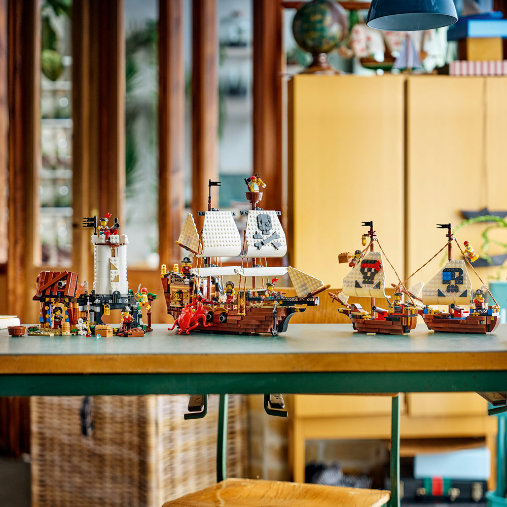 31387 Iconic Pirate Ship