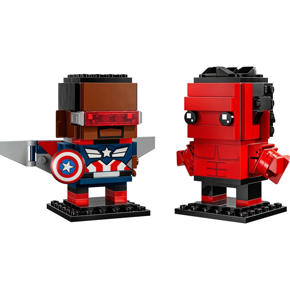 40668 Captain America & Red Hulk Figures