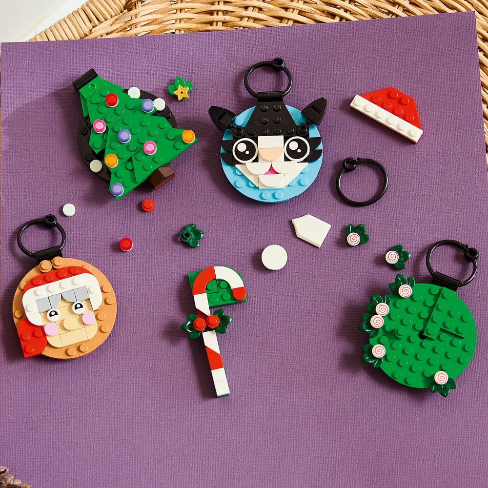 40862 Holiday Ornament Selection 2