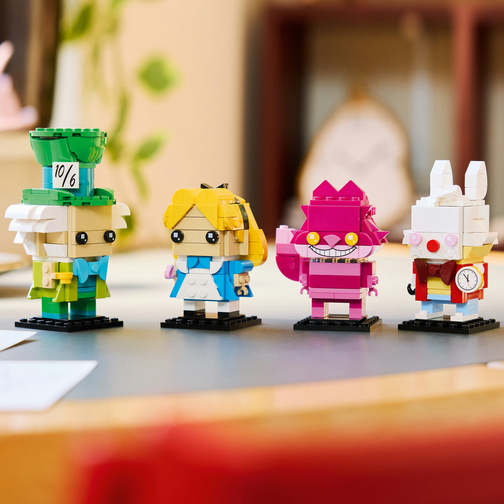 40925 Alice in Wonderland