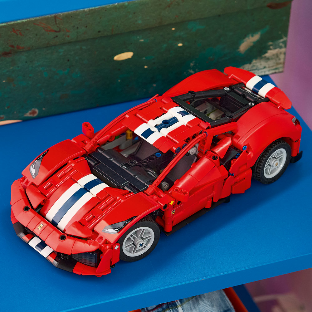 42235 Ferrari 488 Pista Car