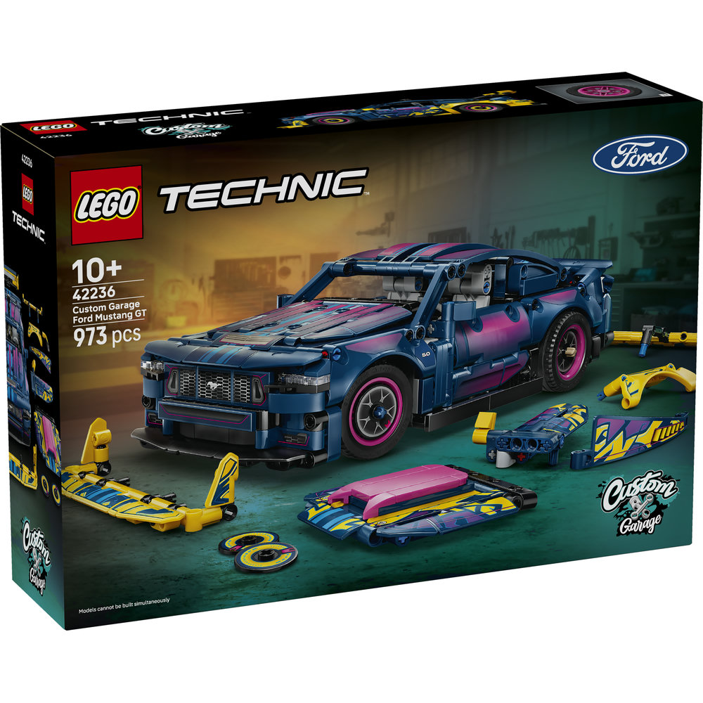 42236 Custom Garage Ford Mustang GT Car