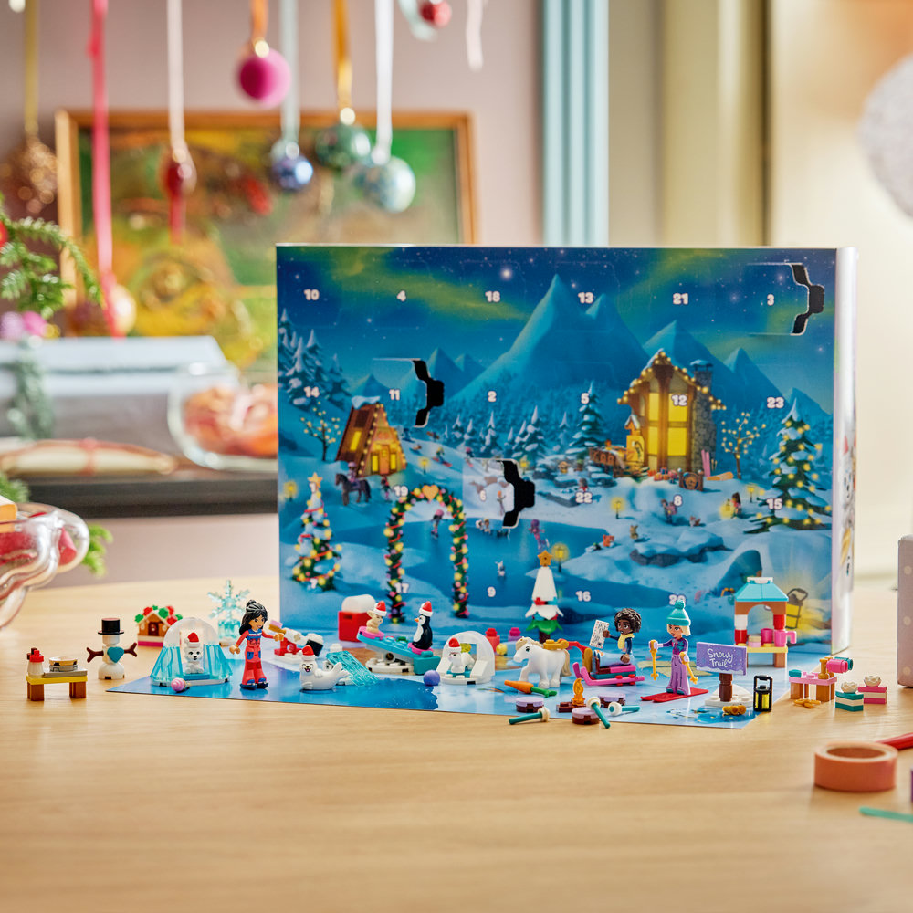 42698 Advent Calendar Friends 2026