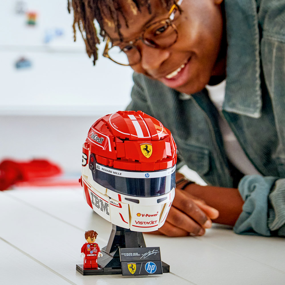 43014 Scuderia Ferrari HP Charles Leclerc Helmet