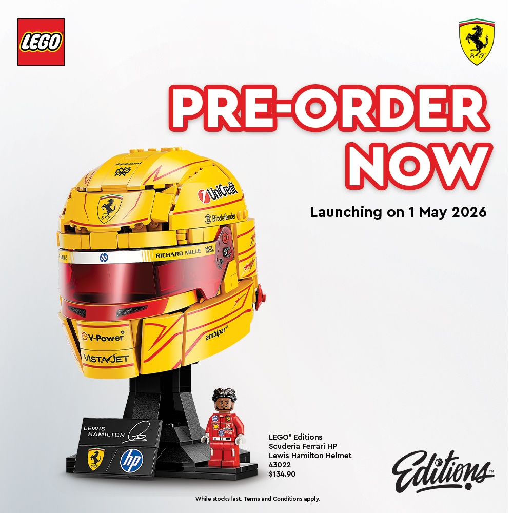 43022 Scuderia Ferrari HP Lewis Hamilton Helmet