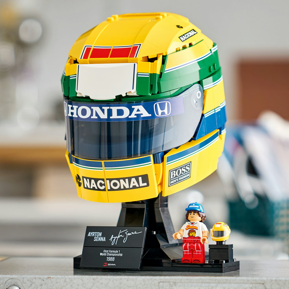 43024 Ayrton Senna Helmet