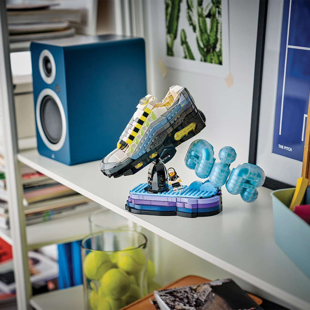 43025 Nike Air Max 95 x LEGO® Set
