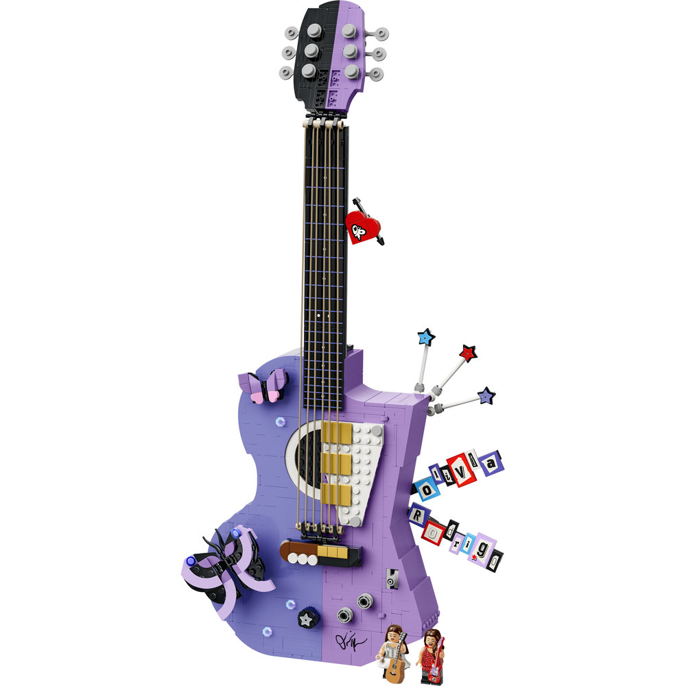 43031 Olivia Rodrigo's Dual Guitar