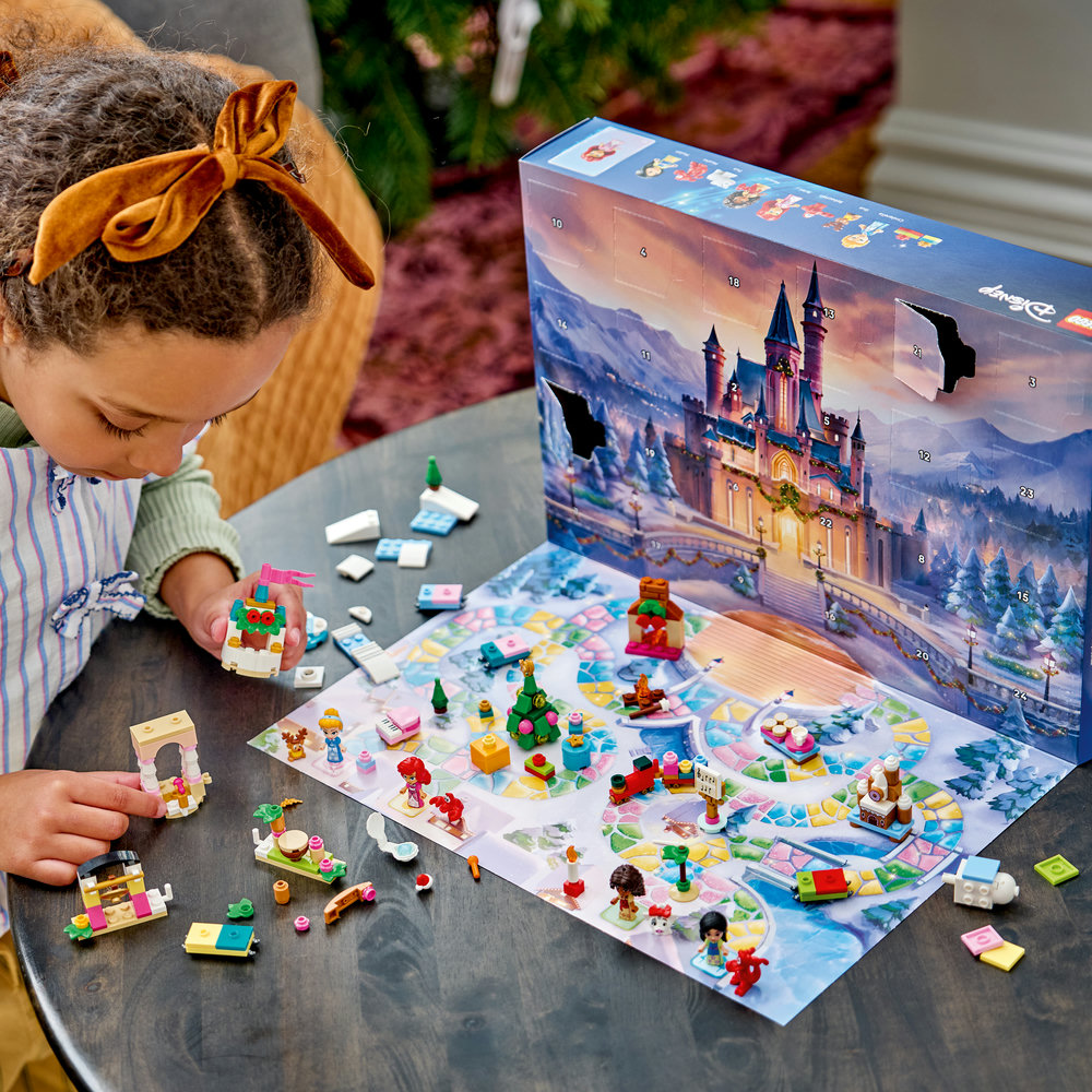 43298 Advent Calendar Disney Princess 2026