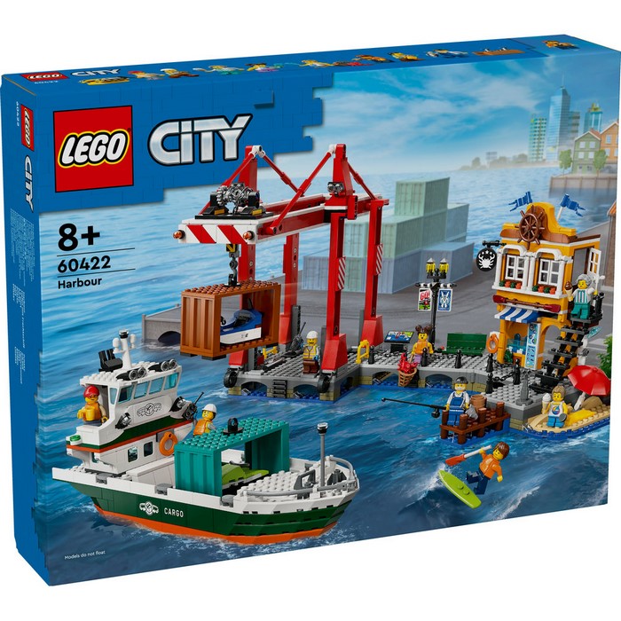 60422 Seaside Harbour with Cargo Ship