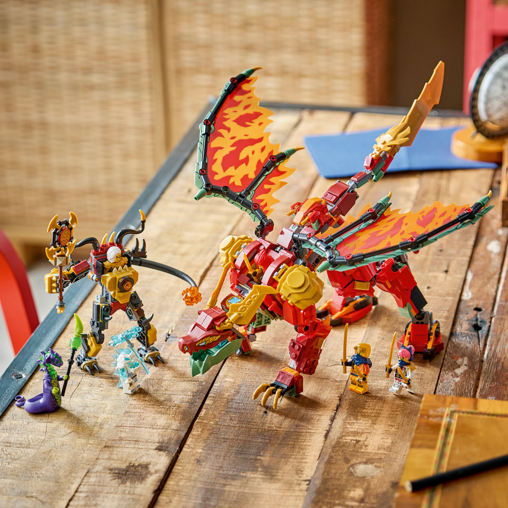 71868 Wyldfyre's Transforming Dragon Mech