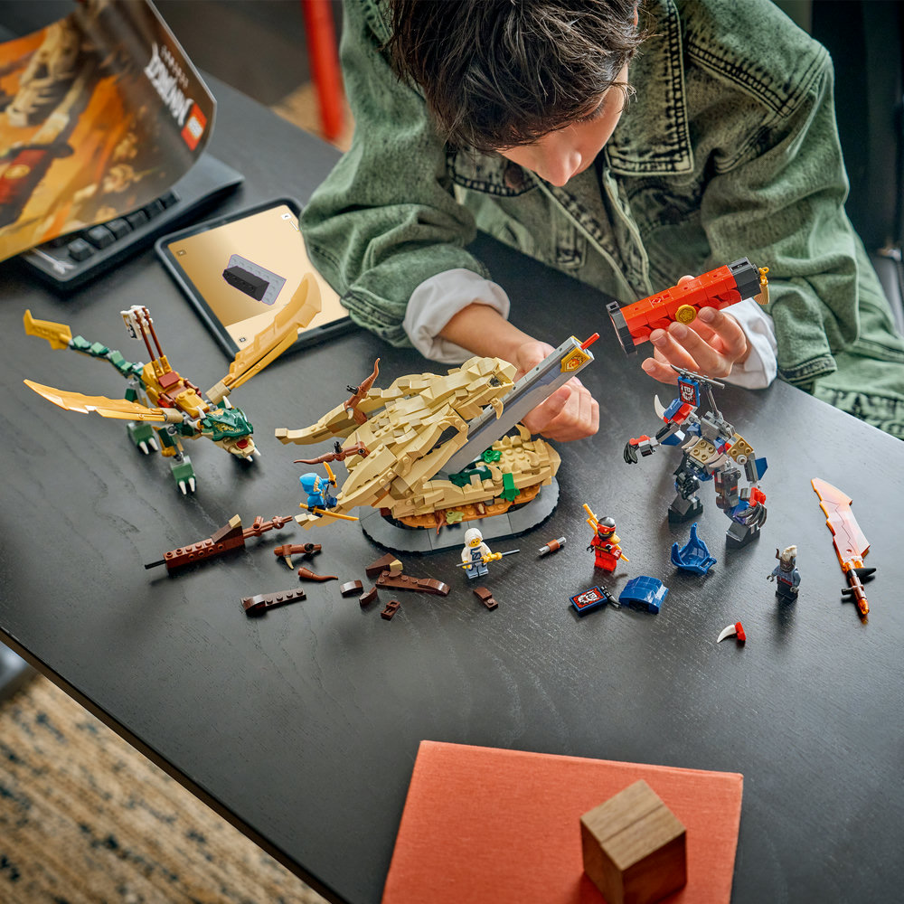 LEGO 71871 Battle at the Dragon's Blade